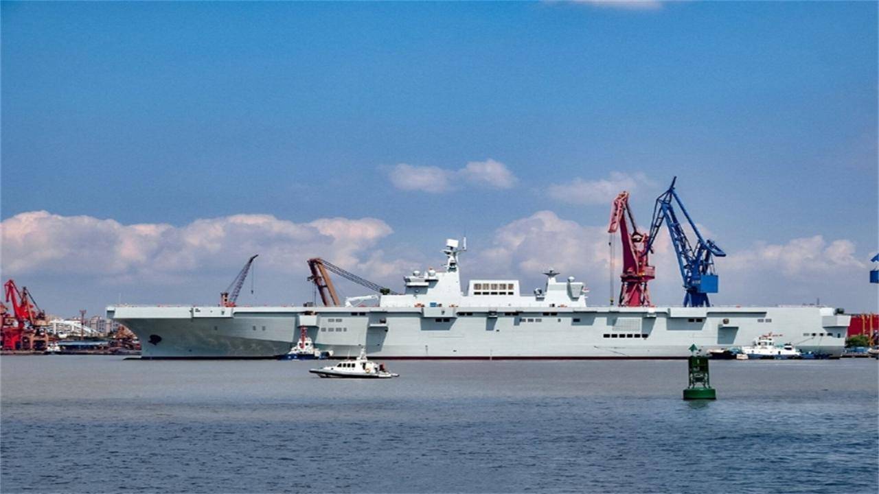 脱去军装，超过400名美军登陆台岛！无论是谁都无法阻挡解放军的利剑