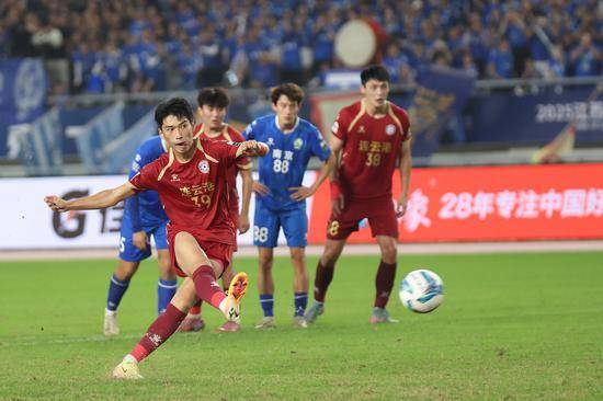 苏超上演“惊险时刻”!“辽超”爆出最大冷门