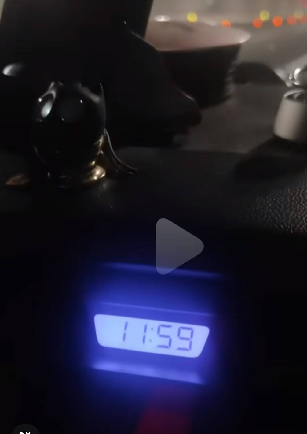 卡点高速免费最后一分钟的司机:晚8秒付五百多元,失眠到天亮