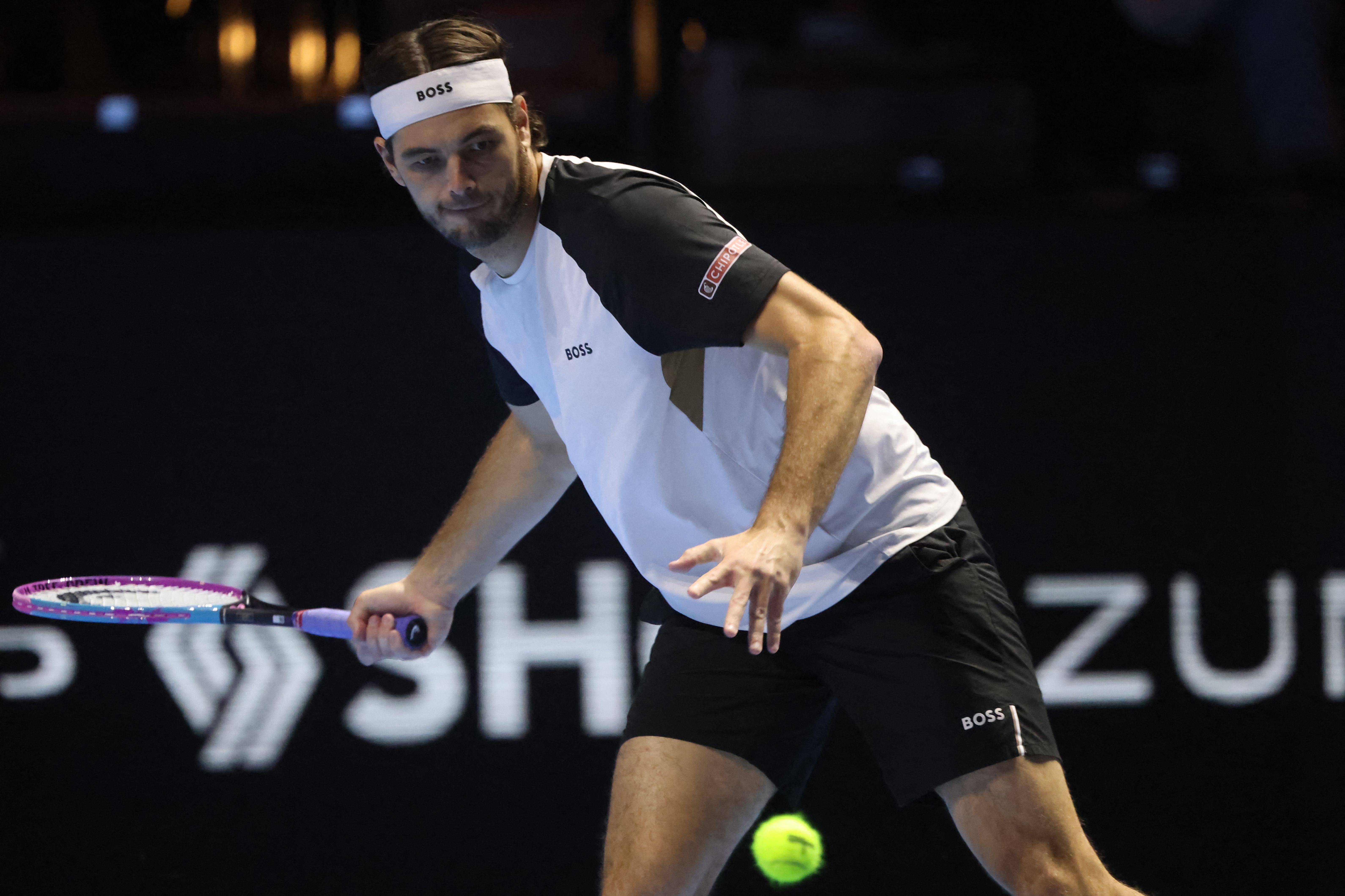 (外代二线)网球——沙特“六王大满贯”表演赛:弗里茨胜兹维列夫