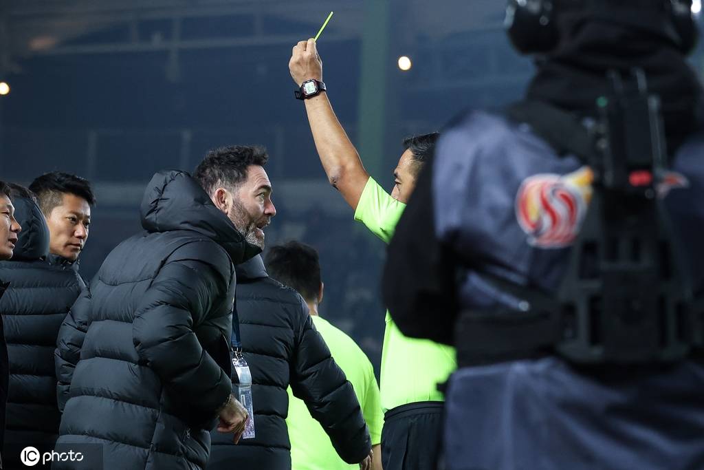 中超-纳萨里奥马亚破门 亚泰0-2不敌河南仍垫底